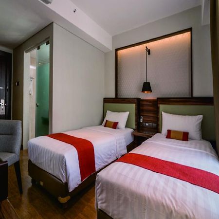 Sotis Hotel Jakarta Exterior photo
