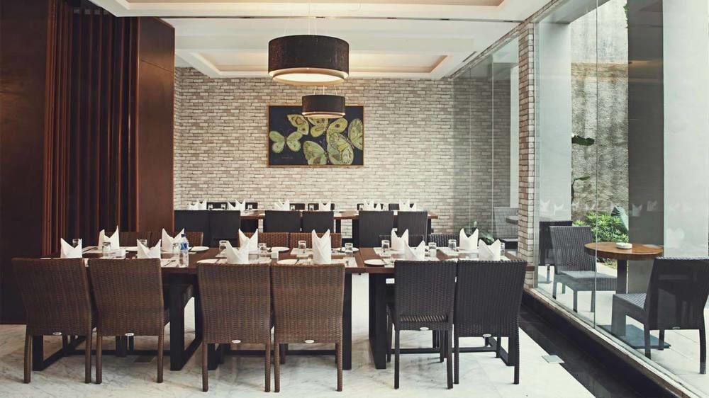 Sotis Hotel Jakarta Exterior photo