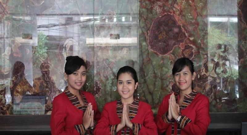Sotis Hotel Jakarta Exterior photo